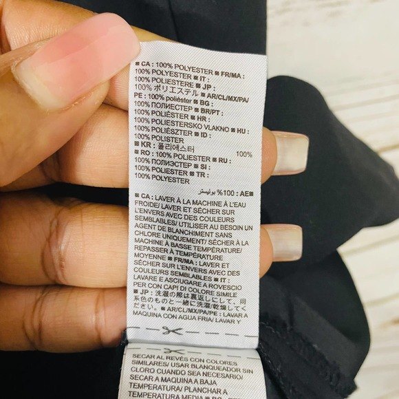 Banana Republic Black Round Neck Sleeveless Back Zip Dress Size 4 - Picture 7 of 7